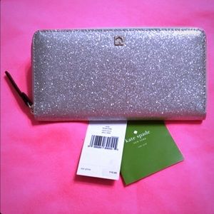 ♠️Kate Spade Mavis Street Neda Wallet ♠️